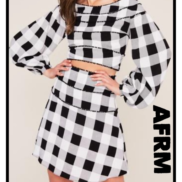 AFRM Dresses & Skirts - NWT AFRM Womens size XL Blaze Noir Blanc Gingham Plaid knee length skirt